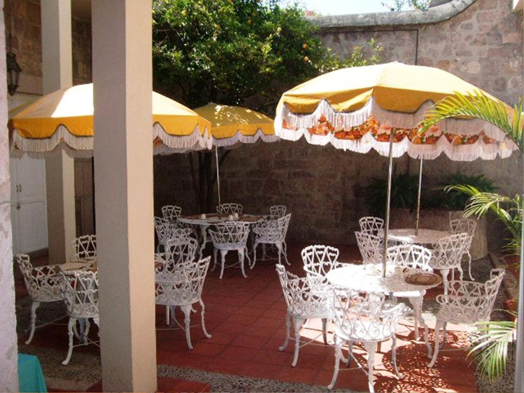 Casa Limonchelo Hotel B&B Морелия Экстерьер фото