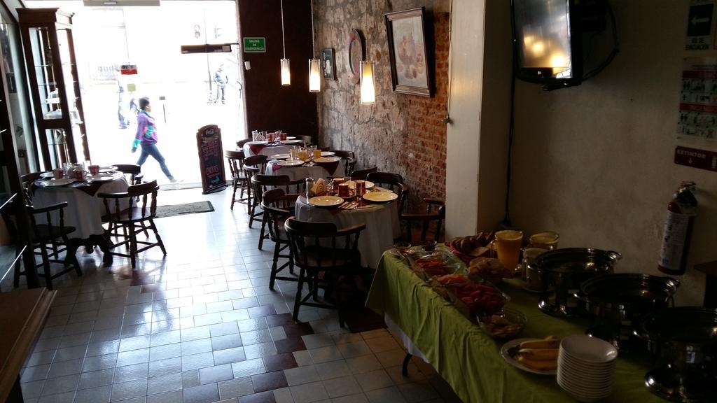 Casa Limonchelo Hotel B&B Морелия Экстерьер фото